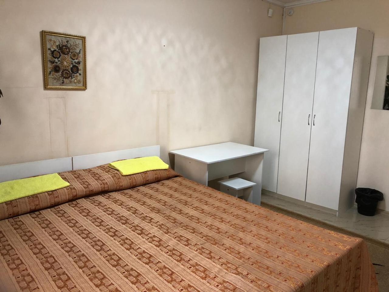 Elite Hostel Astana Exteriör bild